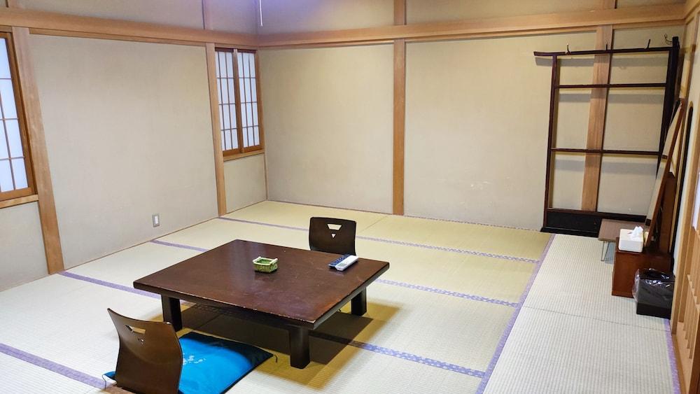 Chuokan Shimizuya Ryokan Nagano Exterior photo