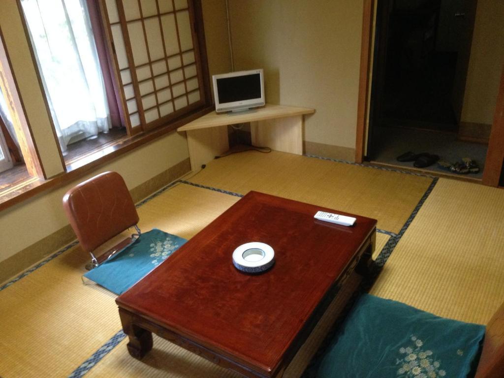 Chuokan Shimizuya Ryokan Nagano Room photo